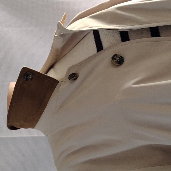 Carroll and Co Beverly Hills tan rain jacket 40 - Picture 6 of 16